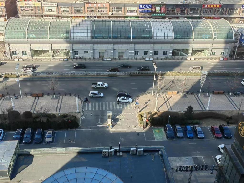 ホテル オーク シャトー Jinzhou エクステリア 写真