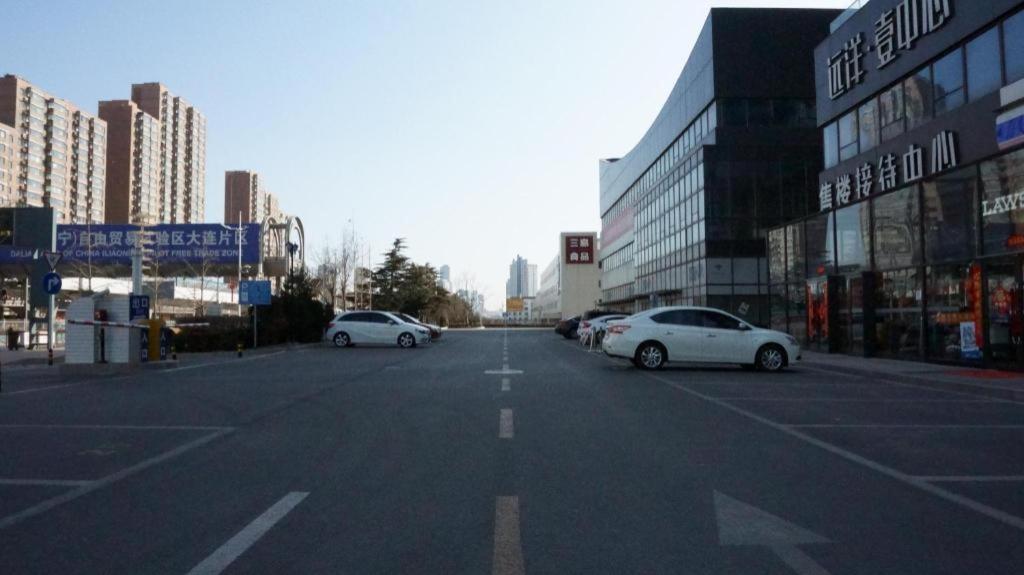 ホテル オーク シャトー Jinzhou エクステリア 写真